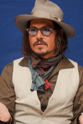 Johnny Depp Poster 2447305