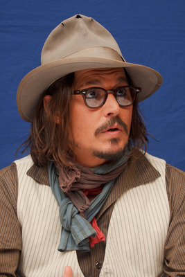 Johnny Depp Poster 2447312