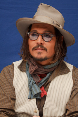 Johnny Depp Poster 2447321