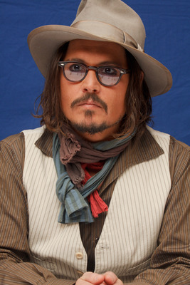 Johnny Depp Poster 2447331
