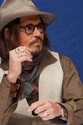 Johnny Depp Poster 2447334