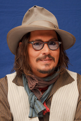 Johnny Depp Poster 2447342