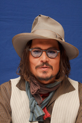 Johnny Depp Poster 2447356