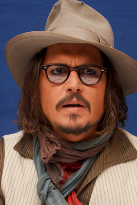 Johnny Depp Poster 2447361