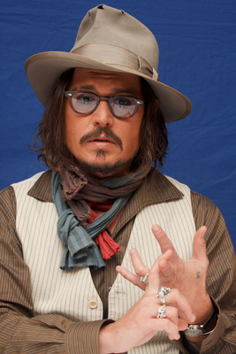 Johnny Depp Poster 2447362
