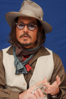 Johnny Depp Poster 2447370