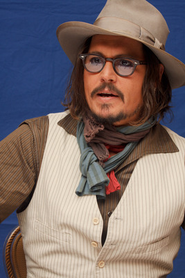 Johnny Depp Poster 2447381