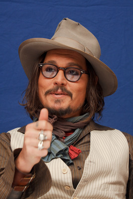 Johnny Depp Poster 2447391