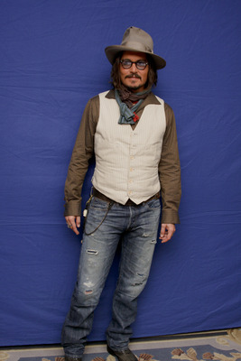 Johnny Depp Poster 2447403