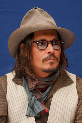 Johnny Depp Poster 2447410