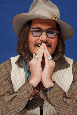 Johnny Depp Poster 2447417