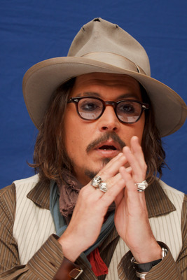 Johnny Depp Poster 2447419