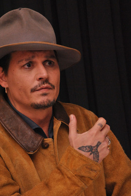 Johnny Depp Poster 2533690