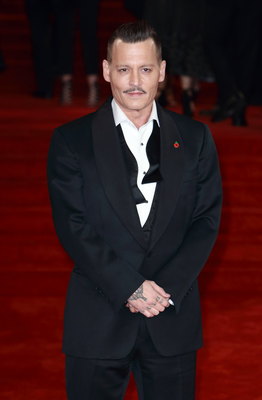 Johnny Depp Poster 2850004