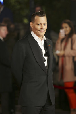 Johnny Depp Poster 2850282