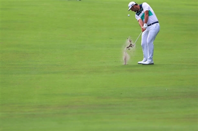 Jon Rahm Poster 3483493