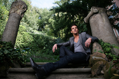 Jonathan Rhys Meyers Poster 2201698