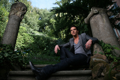 Jonathan Rhys Meyers Poster 2201712