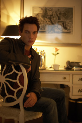 Jonathan Rhys Meyers Poster 2211629