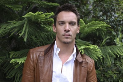Jonathan Rhys Meyers Poster 2259996
