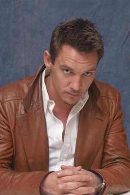Jonathan Rhys Meyers Poster 2260035