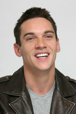 Jonathan Rhys Meyers Poster 2273514