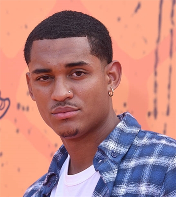 Jordan Clarkson Poster 3383543