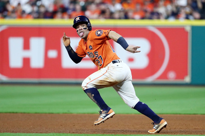 Jose Altuve Poster 3965492