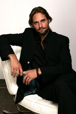 Josh Holloway Poster 2205963