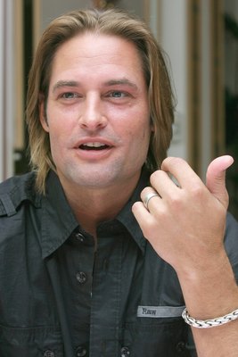 Josh Holloway Poster 2230819