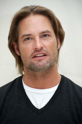 Josh Holloway Poster 2291034