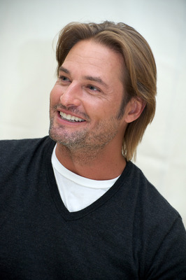 Josh Holloway Poster 2291038