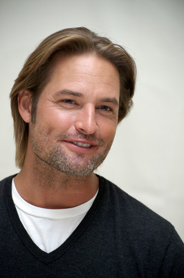 Josh Holloway Poster 2291039