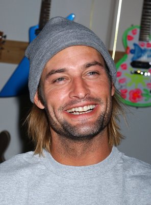 Josh Holloway Poster 2429072