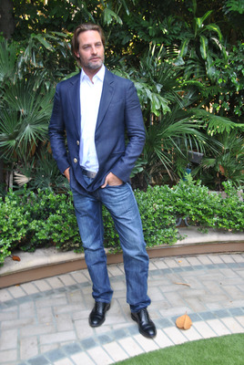 Josh Holloway Poster 2522867