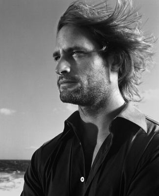 Josh Holloway Poster 3659043