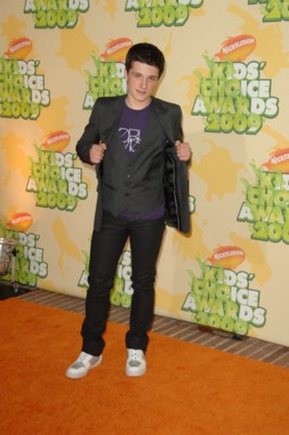 Josh Hutcherson Poster 1524931