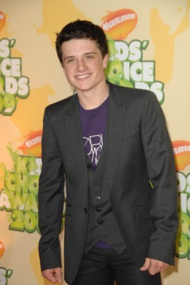 Josh Hutcherson Poster 1524933