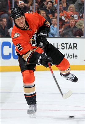 Josh Manson Poster 3575321