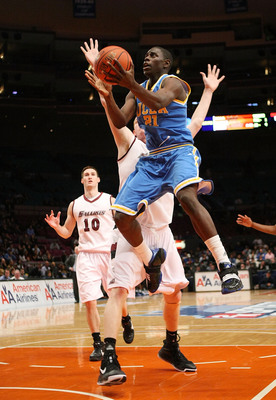 Jrue Holiday Poster 1981350