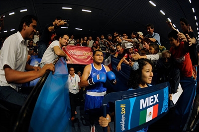 Juan Francisco Estrada Poster 3588118