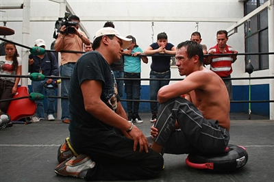 Juan Francisco Estrada Poster 3588137