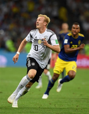 Julian Brandt Poster 3344440