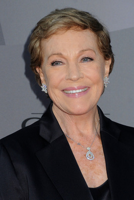 Julie Andrews Poster 2637990