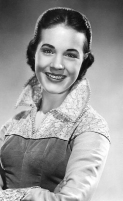 Julie Andrews Poster 2638032