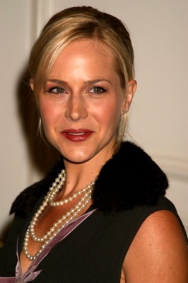 Julie Benz Poster 1341564