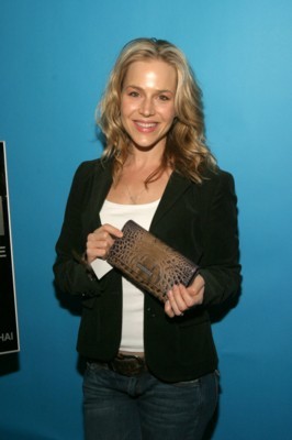 Julie Benz Poster 1375164