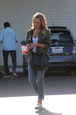 Julie Benz Poster 3251119