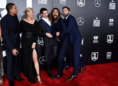 Justice League Cast Poster 2877240