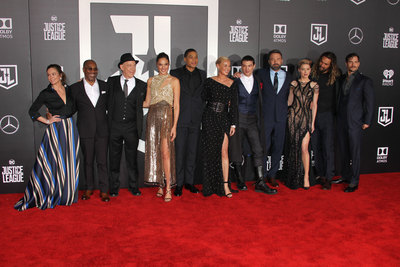 Justice League Cast Poster 2877242